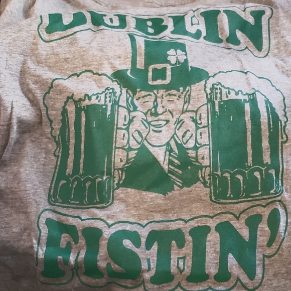 Dublin Fistin T Shirt Funny Ireland Drinking Tee for Saint Patricks Day Size S - Picture 4 of 5